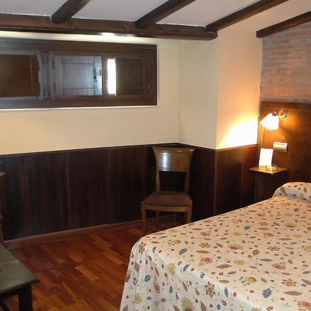 Hosteria Casa Vallejo ซาลามังกา ภายนอก รูปภาพ